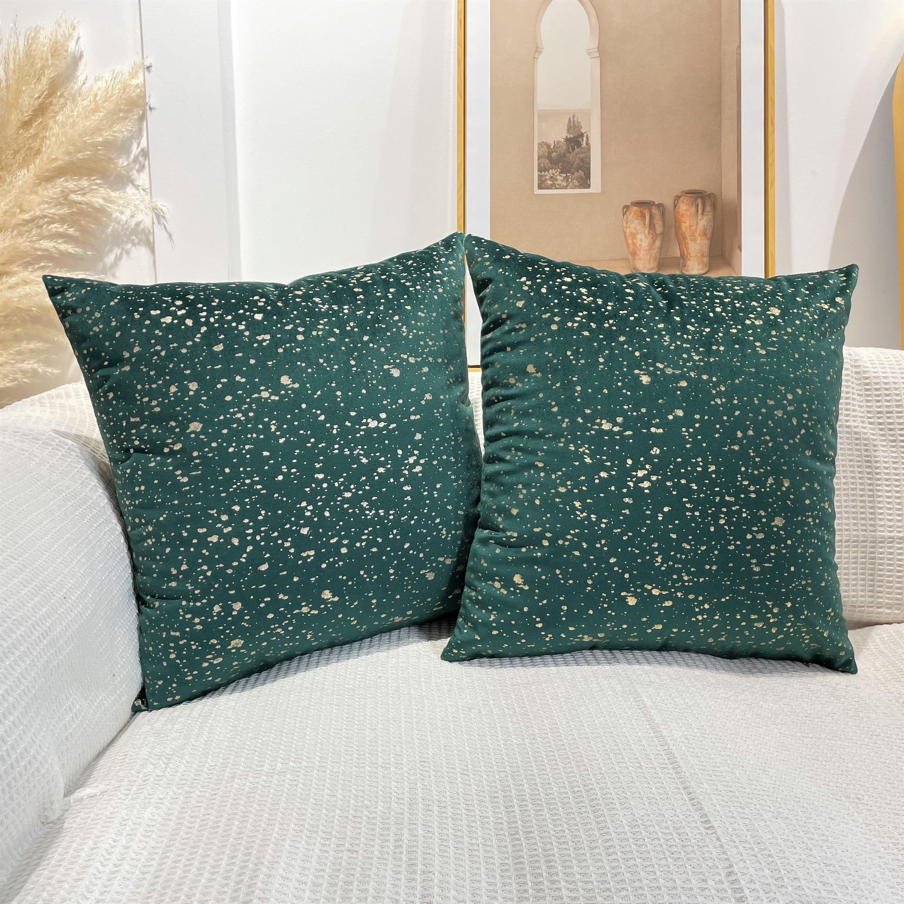 Green Velvet Cushion Cover with Gold Stamp Dots – Elegant Decorative Pillowcase (45x45 cm)-1