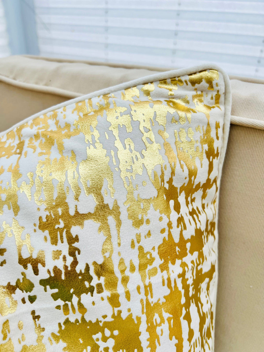 Gold Abstract Velvet Cushion Cover (18x18" - 45x45 cm)