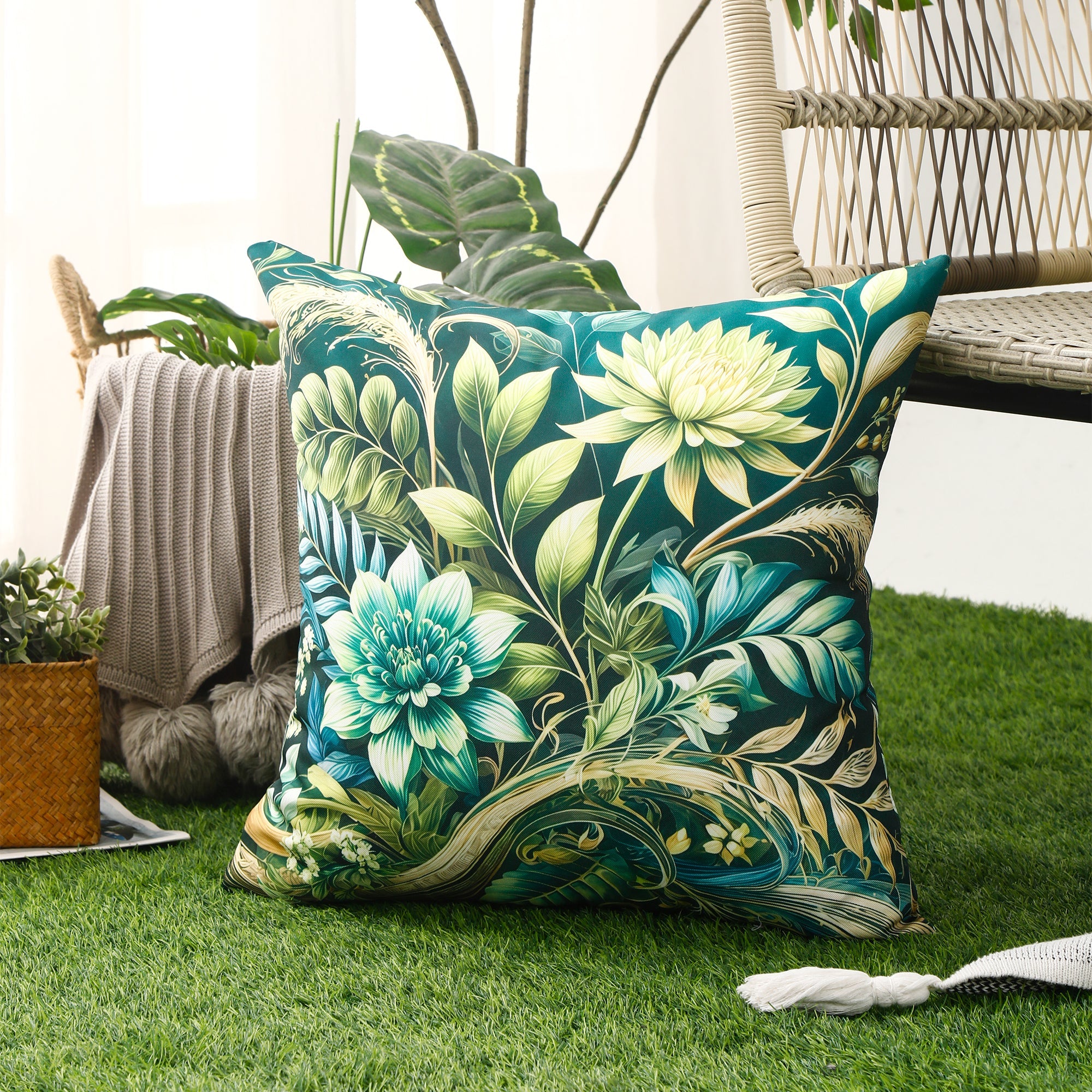 Water & Stain Resistant Floral Outdoor Cushion Cover 45x45cm Garden Décor - Design 3 (Green)-3