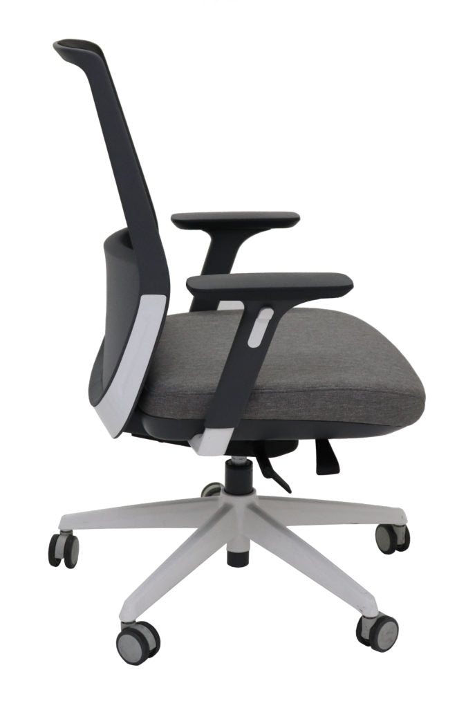 NNE MOTION MESH TASK CHAIR BLACK/GREY