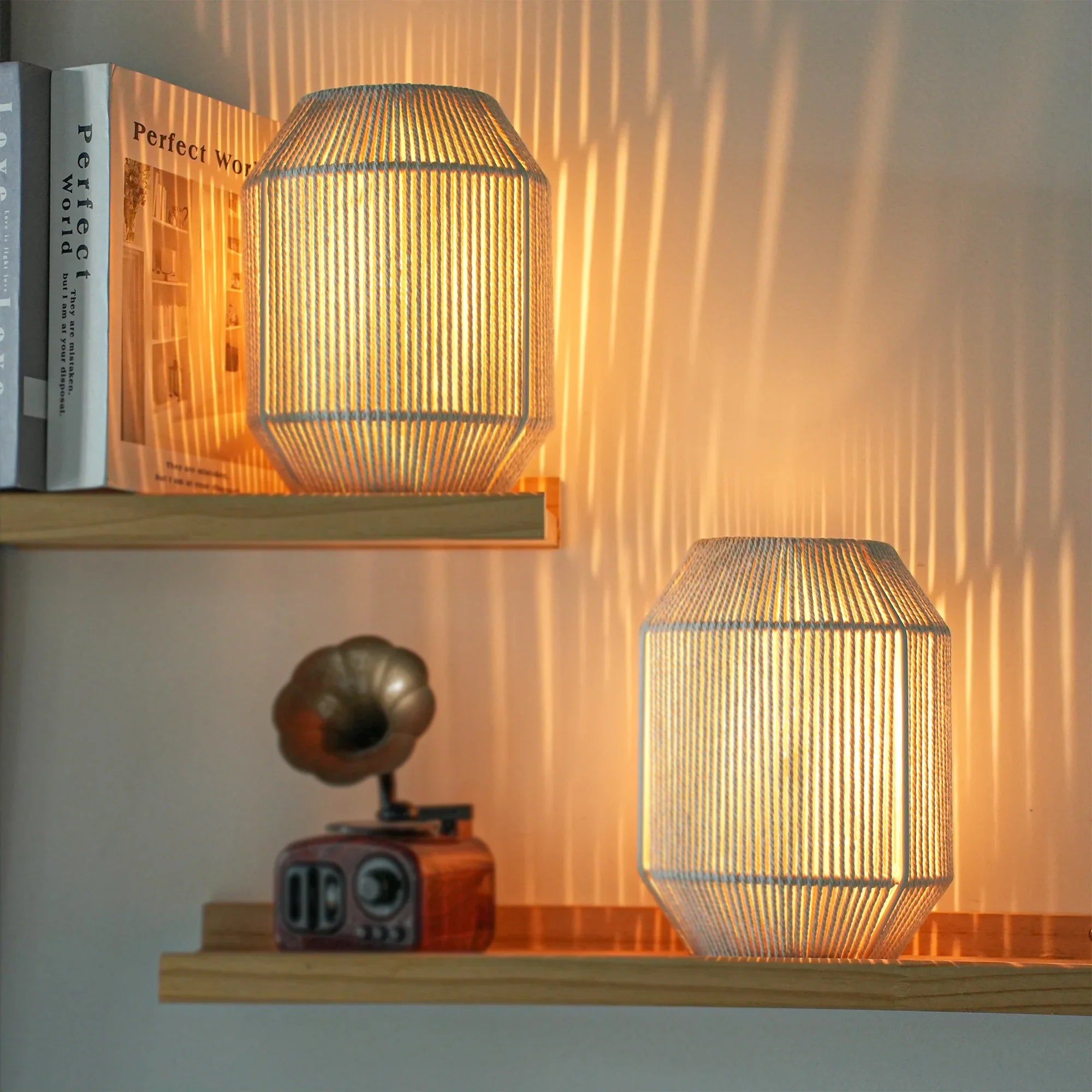 Set of 2 Woven Lamp shade Table Lamps